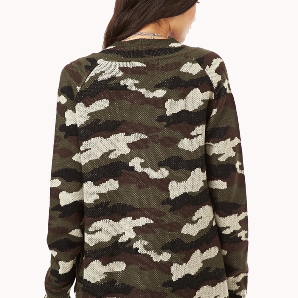 Forever 21 Camo Knit Sweater